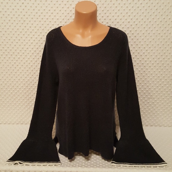 American Eagle Sweater - Picture 1 of 2